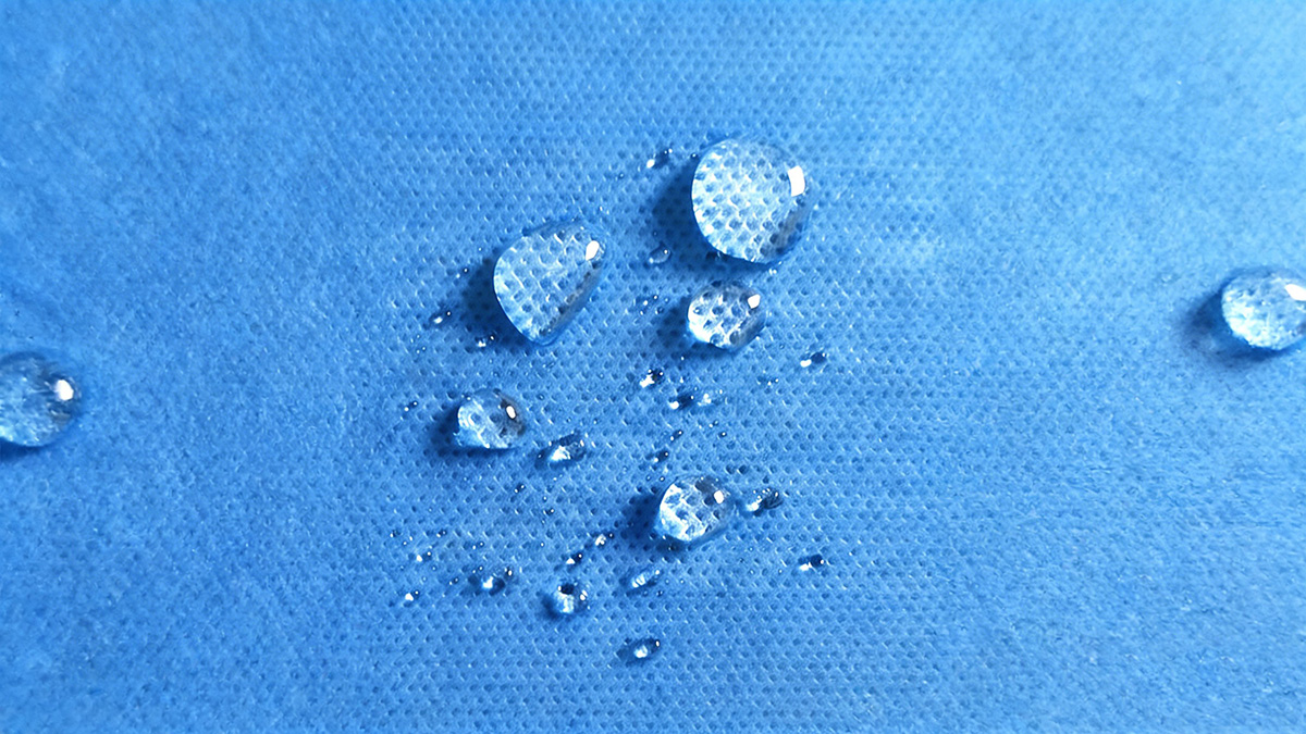 Hydrophilic & water-repellent